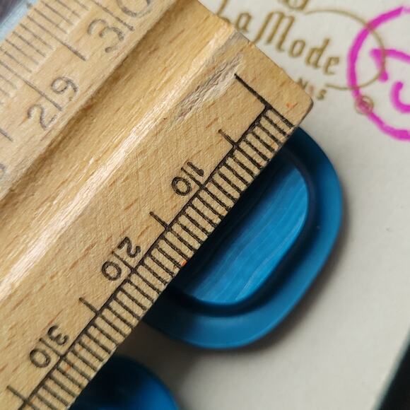 Vintage La Mode Button Set, 3D Stacked Blue Buttons | 30mm + 22mm - Picture 6 of 6